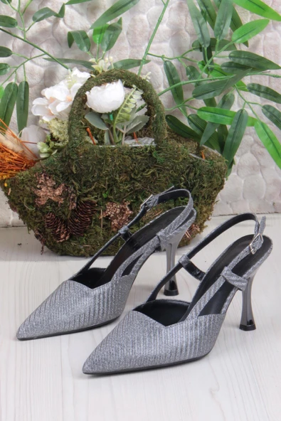 Fort 086-1001 Fls Saten Baskılı Arkası Açık Önü Kapalı Topuklu Kadın Ayakkabı - Resim 9