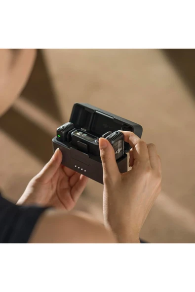DJI Mic 2 (2 TX + 1 RX + Charging Case)-Gürültü Engelleme, Dokunmaktik ekran, Mikrofon - 4