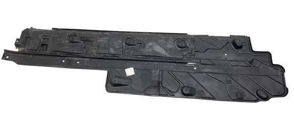 W204 UYUMLU TABAN ALT MUHAFAZA SAĞ 2046804800 - 2