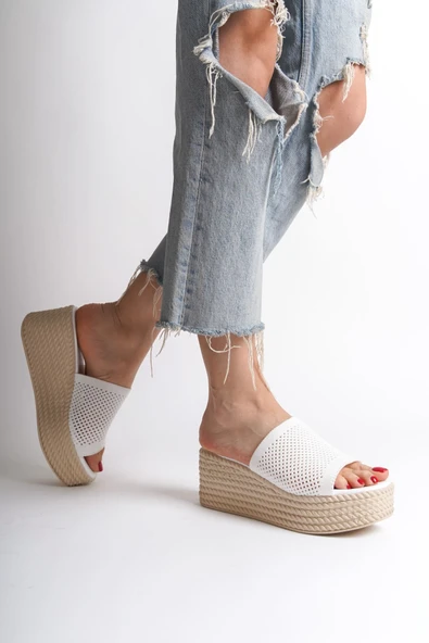 JET-MARLA Dolgu Topuklu Ortopedik Taban Hasır Görünümlü Triko Kadın Terlik  TKT - Beyaz - Resim 2