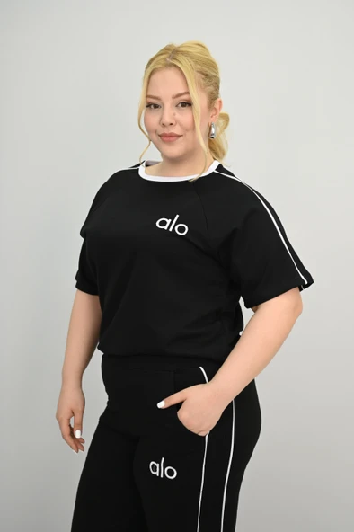 Kadın Büyük Beden Kısa Kollu Nakış İşleme Detaylı Bol Paça Eşofman Takımı 8191-25 - 8