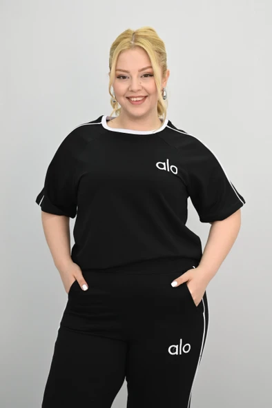 Kadın Büyük Beden Kısa Kollu Nakış İşleme Detaylı Bol Paça Eşofman Takımı 8191-25 - 7