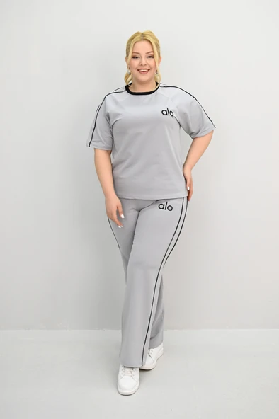 Kadın Büyük Beden Kısa Kollu Nakış İşleme Detaylı Bol Paça Eşofman Takımı 8191-25 - 2