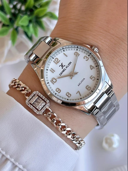 Daniel Klein Rakamlı Kadran 3 Atm Suya Dayanıklı 2 Yıl Garantili Kadın Kol Saati+Bileklik KN047.XX2 ürün görseli