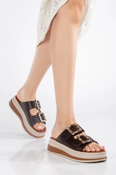 Çift Bantlı Tokalı Kadın Terlik - Resim 9