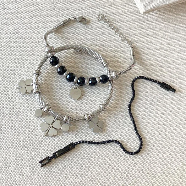 Yoncalı Kalpli 3'lü Çelik Bileklik Set ürün görseli