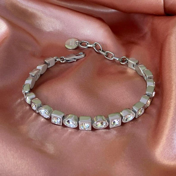 Zirkon Taşlı Kare Çelik Bileklik - Resim 2