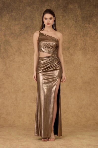 Dekolteli Yırtmaçlı Parlak Örme Abiye Elbise ürün görseli