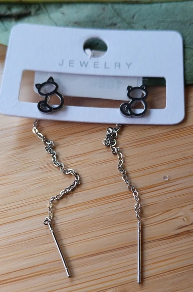 Monalisa Home Gümüş Renk Metalik Figürlü Sallantılı Küpe