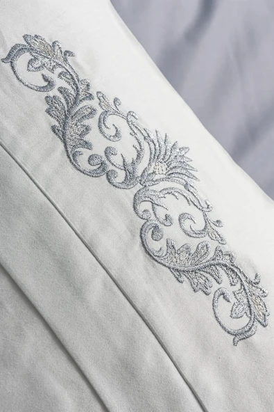 Nakışlı Saten Çift Kişilik Nevresim Takımı Biana Gri - Resim 4