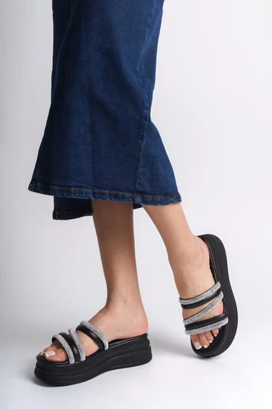 JET-ELISE Düz Topuklu Şeritli Taşlı Kalın ve Ortopedik Taban Kadın Terlik CST - Siyah - Resim 2