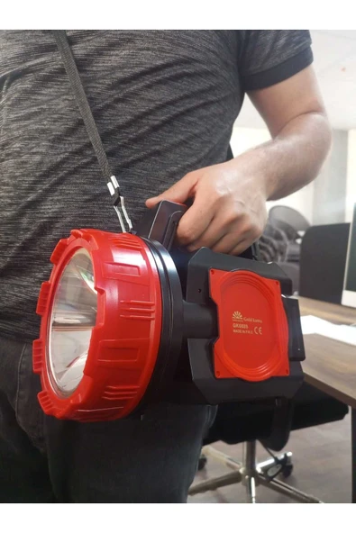 GK6689 Uzun Menzilli 10W LED Projektör El Feneri – 8000mAh Şarjlı