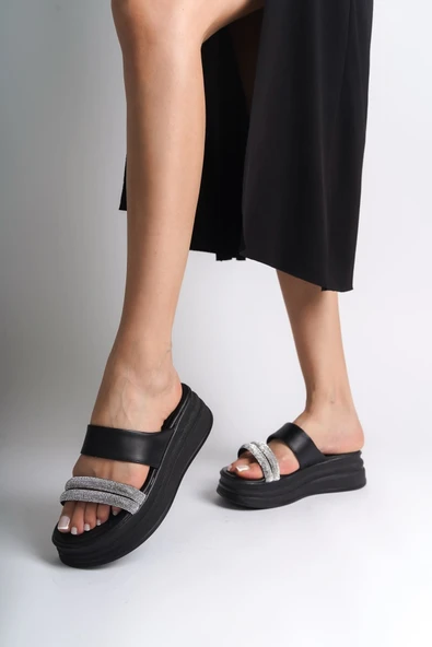 JET-SARAH Düz Topuklu Taşlı Şeritli Kalın ve Ortopedik Taban Kadın Terlik CST - Siyah - Resim 2