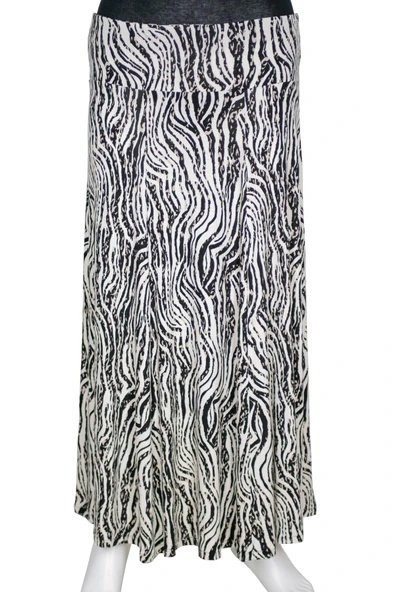 Barem Kadın Arzu Korsajlı 6 Parçalı Desenli Penye Siyah Etek D55 ürün görseli 1