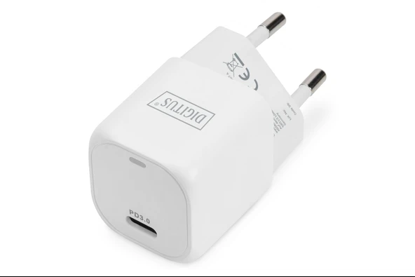 Digitus USB-C™ Mini Şarj Adaptörü, 20W, PD 3.0, beyaz renk<br>
Digitus USB-C™ Mini Charging Adapter, 20W 20W, PD 3.0, white