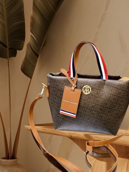 TOMMY HILFIGER - 2