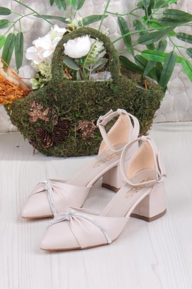 Fort 08-50 Biye Taşlı Burgu Model Alçak Topuklu Kadın Ayakkabı - Resim 3