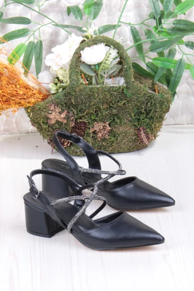 Fort 110-411 Çapraz Taşlı Arkası Açık Klasik Topuklu Kadın Ayakkabı ürün görseli