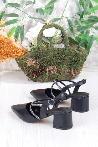 Fort 110-411 Çapraz Taşlı Arkası Açık Klasik Topuklu Kadın Ayakkabı - Resim 4