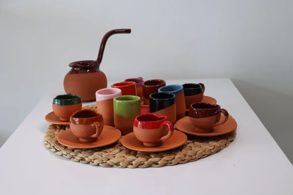 Kalpli Model Ful Takım Fincan Seti 6 Kişilik ve Çerezlik HEDİYELİ ürün görseli