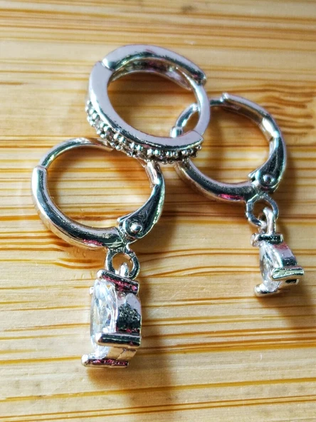 Monalisa Home Gümüş Renk Üçlü Lüks Gösterişli  Figürlü Küpe ürün görseli 1