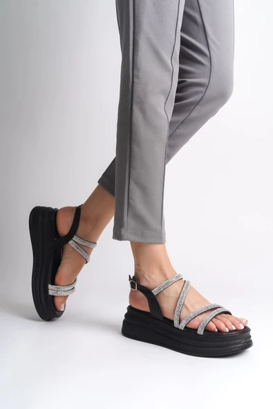 JET-RILEY İnce Tokalı Taşlı Şeritli Ortopedik Taban Kadın Sandalet  CST - Siyah ürün görseli