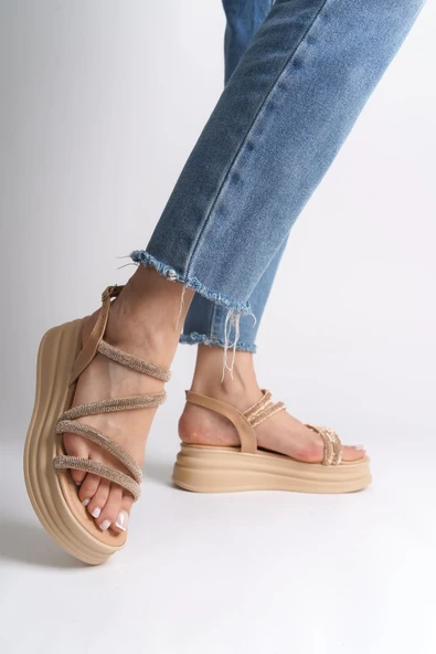 JET-RILEY İnce Tokalı Taşlı Şeritli Ortopedik Taban Kadın Sandalet CTT - Ten ürün görseli