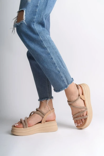 JET-RILEY İnce Tokalı Taşlı Şeritli Ortopedik Taban Kadın Sandalet CTT - Ten - Resim 3