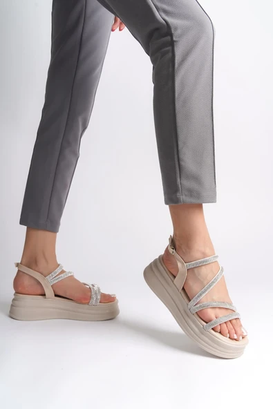 JET-RILEY İnce Tokalı Taşlı Şeritli Ortopedik Taban Kadın Sandalet  CKT - Krem ürün görseli