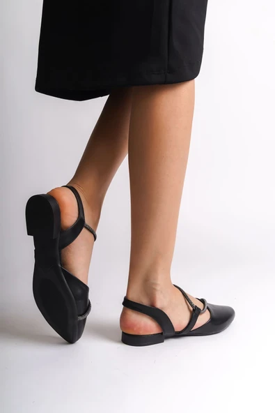 JET-HANNAH Lastikli Ortopedik Rahat Taban Taş Detaylı Kadın Babet Ayakkabı  CST - Siyah - Resim 3