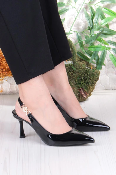 Fort 129-1122 Fls Rugan Önü Kapalı Arkası Açık Topuklu Kadın Ayakkabı ürün görseli