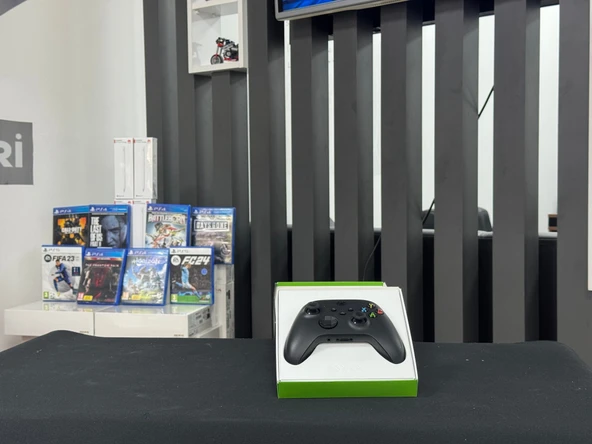 Xbox 9. Nesil Siyah Kol Kutulu (İKİNCİ EL) - 3