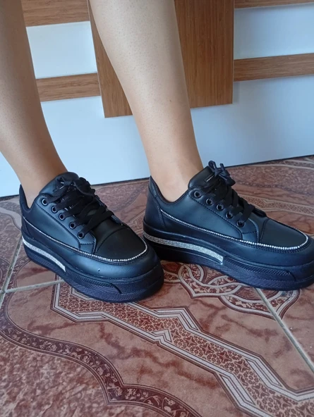 Kadın Spor Ayakkabı Siyah Renk - 16