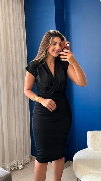 Lucky Life Kadın Kısa Kollu Kruvaze Yaka Krep Elbise (Kemersiz) ürün görseli 1