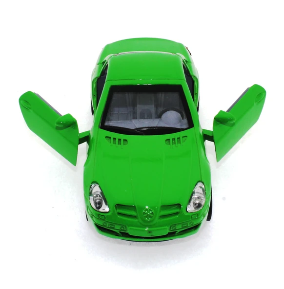 Çek Bırak Mercedes Benzeri Yeşil Metal Araba - 3