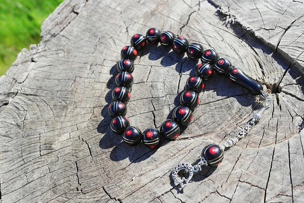 Maskot Mercan Karpuz İşlemeli Oltu Sıkma Tespih - Resim 3