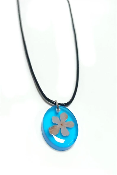 Kartopu Çiçeği Oval Epoksi Kolye ürün görseli 1