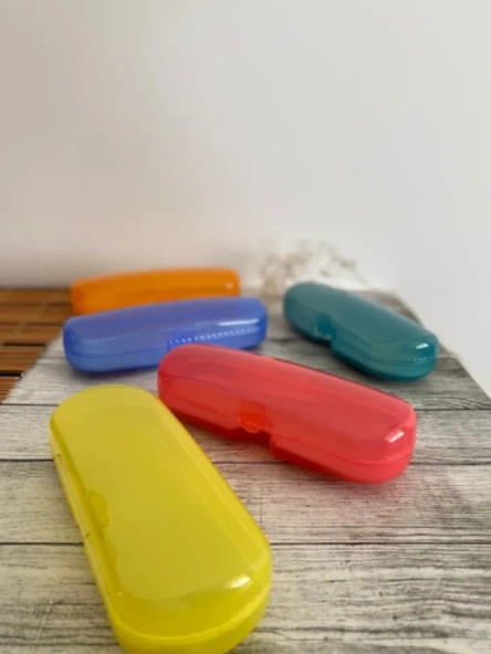 Özel Tasarım Şeffaf Çocuk Gözlük Kabı BNT127 ürün görseli