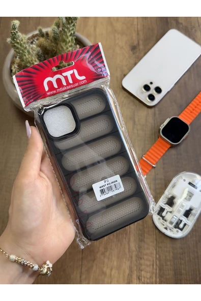 MTL iPhone 11 Uyumlu WEST Silikon Kılıfı - 5