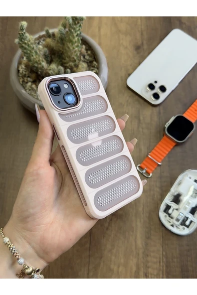 MTL iPhone 14 Uyumlu WEST Silikon Kılıfı