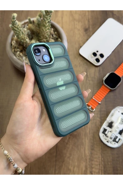 MTL iPhone 13 Uyumlu WEST Silikon Kılıfı