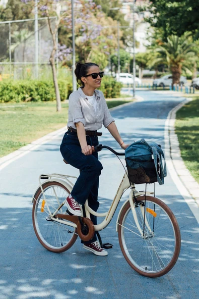 Bisan BİSAN SORRENTO ŞEHİR BİSİKLETİ 44 CM V 28 JANT 3 VİTES KREM GOLD ürün görseli 1