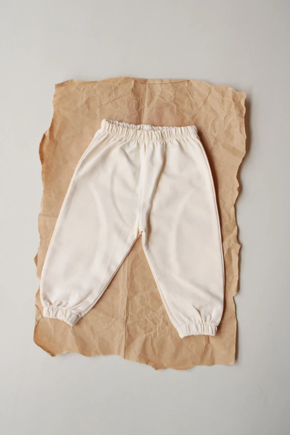 Krem Mevsimlik Eşofman Alt ürün görseli