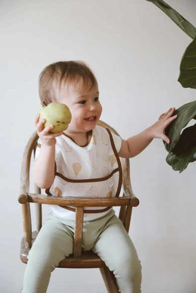 Armut Desen Tekli Sıvı Geçirmez Mama Önlüğü 6-36 Ay ürün görseli