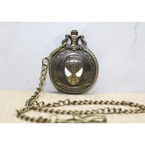 Spiderman Tasarımlı Köstekli Saat Model 2 ürün görseli