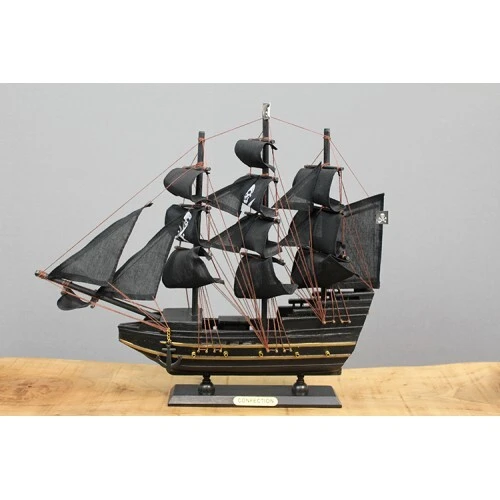 Ahşap Korsan Gemisi 35x40 cm ürün görseli