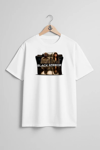 Oversize Black Mirror Göğüs Tasarımlı Unisex T-Shirt ürün görseli