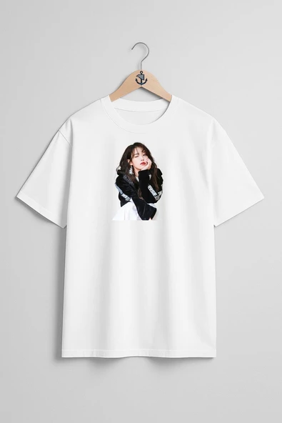 Oversize Iu South Korea K-Pop 0, Lee Ji Eun Göğüs Tasarımlı Unisex T-Shirt - Resim 7