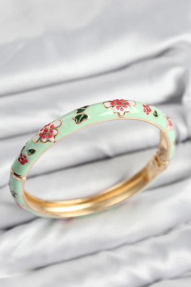 Mineli Pirinç Su Yeşili Çiçek Motifli Gold Kadın Kelepçe - TJ-BB7621 ürün görseli