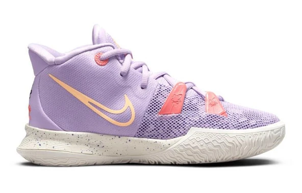 Nike Kyrie 7 Mid Daughters - 1